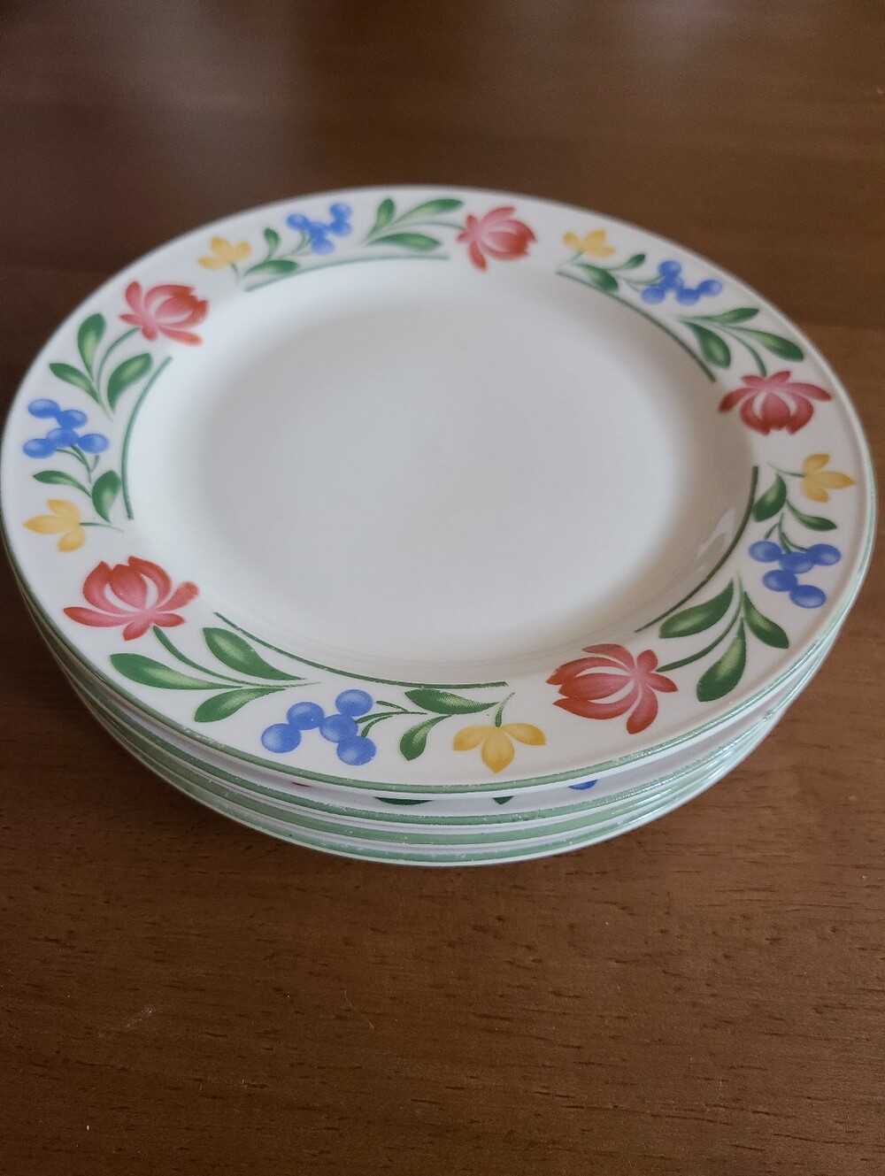 Set of 4 Farberware Dorchester Salad Plates 7.5" #388 Stoneware Floral